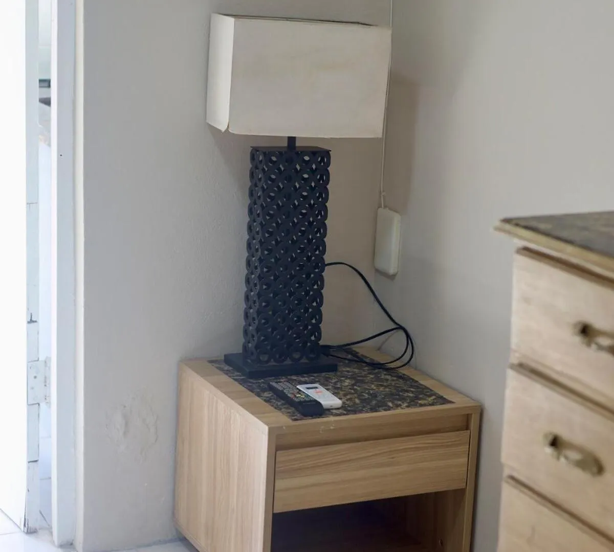 Embassy Visits & Event Stay Over Kingston Apartman