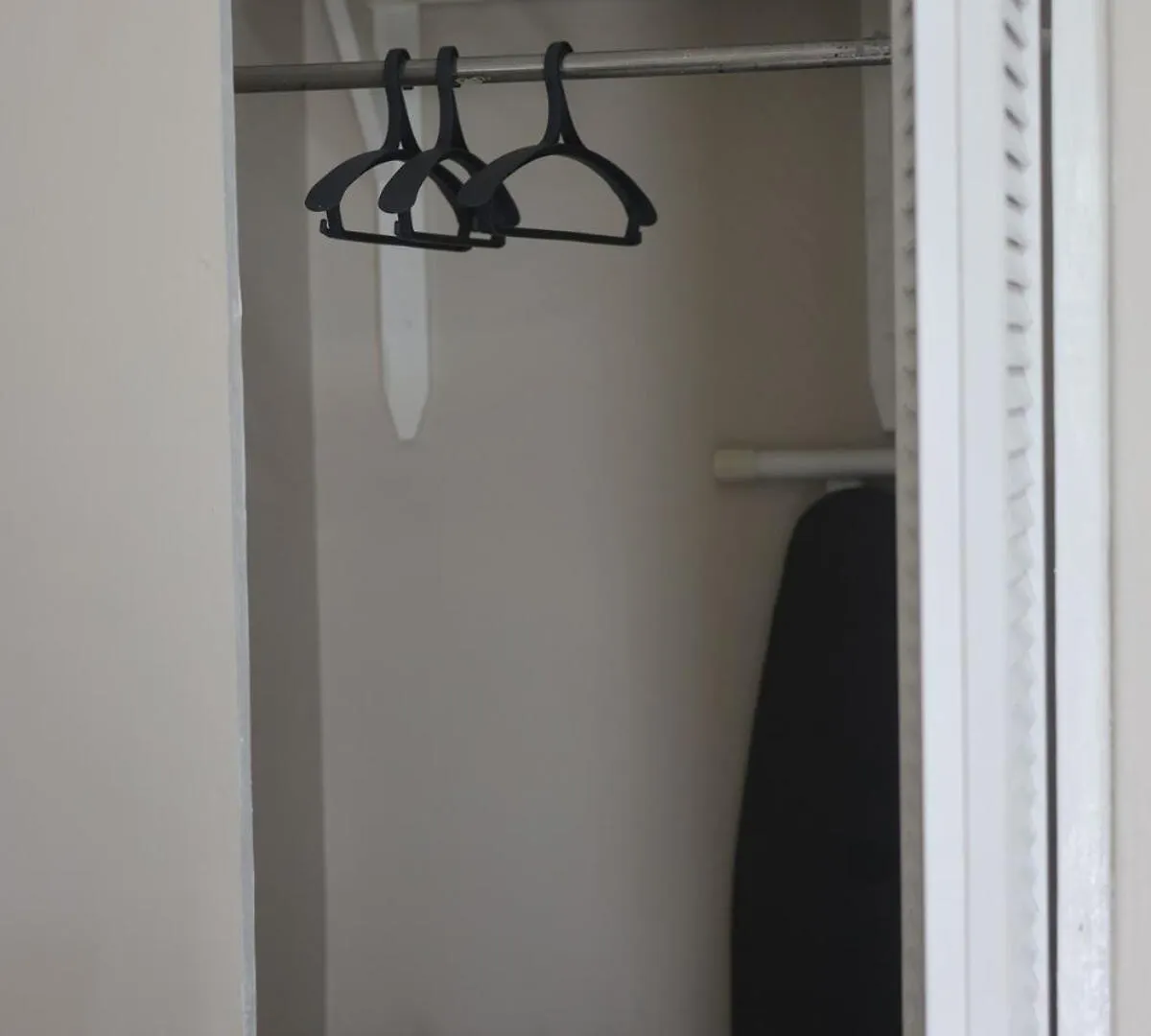 Embassy Visits & Event Stay Over Kingston Apartment